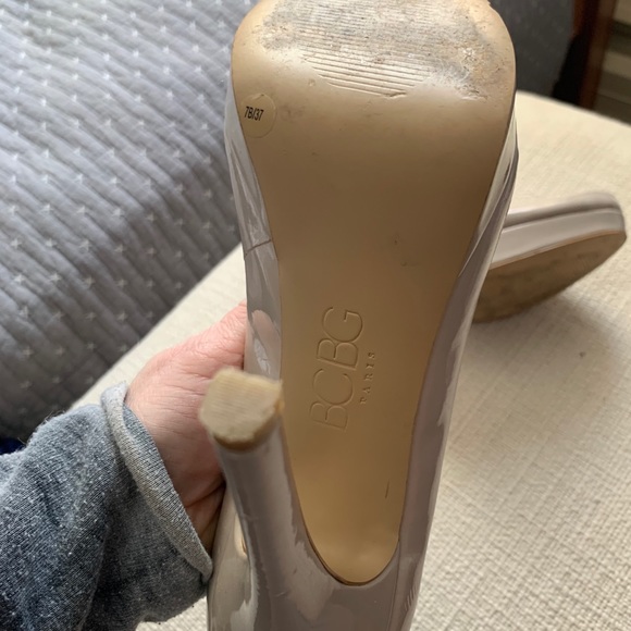 3/$30 BCBG Paris 5” heels size 37 - Picture 4 of 6